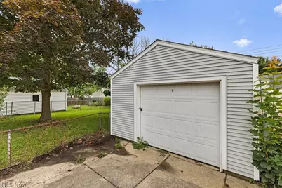 1107 Silver Lake Avenue, Cuyahoga Falls, OH 44223 - Photo 41