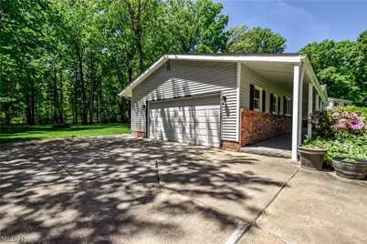 9412 Beaver Creek Drive, Mentor, OH 44060 - Photo 3