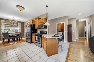 1860 Rockefeller Rd, Wickliffe, OH 44092 - Photo 13