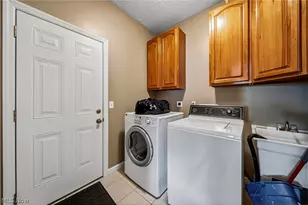 1860 Rockefeller Rd, Wickliffe, OH 44092 - Photo 15