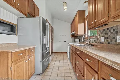 5818 Starview Circle, Clinton, OH 44216 - Photo 11