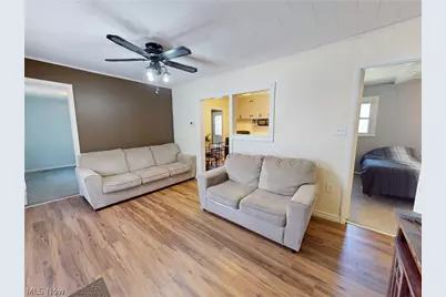 435 2nd Street SE, Brewster, OH 44613 - Photo 5