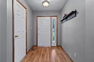 201 Cornerstone Pl, Wellington, OH 44090 - Photo 5