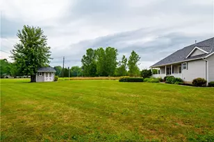 201 Cornerstone Pl, Wellington, OH 44090 - Photo 35