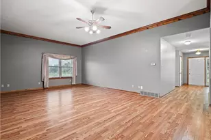 201 Cornerstone Pl, Wellington, OH 44090 - Photo 7