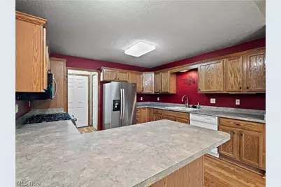 201 Cornerstone Place, Wellington, OH 44090 - Photo 17