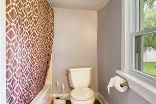 555 W New York Ave, Sebring, OH 44672 - Photo 23