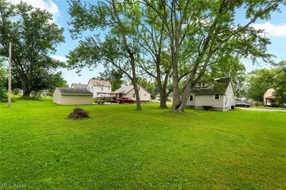 555 W New York Avenue, Sebring, OH 44672 - Photo 5