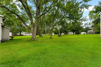 555 W New York Avenue, Sebring, OH 44672 - Photo 7