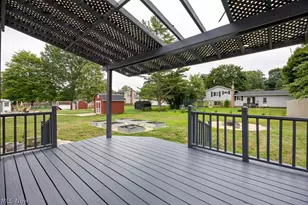 2826 Greenridge Rd, Norton, OH 44203 - Photo 23