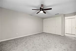 4648 Oak Point Rd, Lorain, OH 44053 - Photo 25