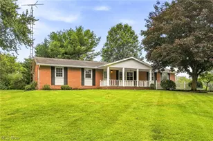 4501 Orchard Dale Dr NW, Canton, OH 44709 - Photo 1