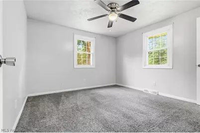 4501 Orchard Dale Drive NW, Canton, OH 44709 - Photo 19