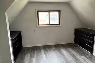 825 Lakewood Beach Dr, Sheffield Lake, OH 44054 - Photo 17