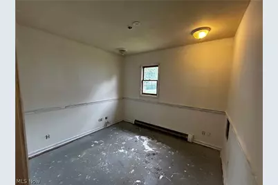 1915 Flint Avenue, Akron, OH 44305 - Photo 13