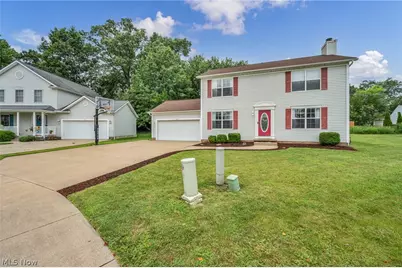 1062 McShane Drive, Cuyahoga Falls, OH 44221 - Photo 3