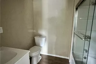 2370 W 23rd St, Bellaire, OH 43906 - Photo 9