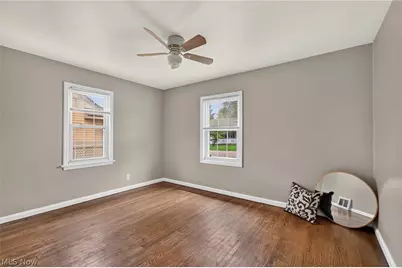 4865 Arbor Road SW, Canton, OH 44710 - Photo 17