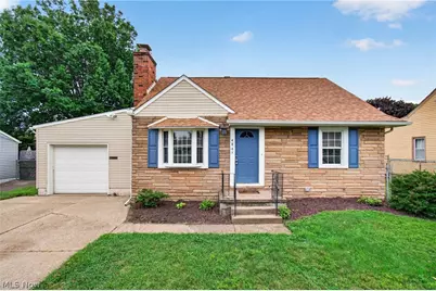 4865 Arbor Road SW, Canton, OH 44710 - Photo 1
