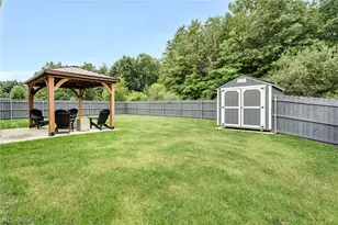 1254 Cross Dr, Austintown, OH 44515 - Photo 41