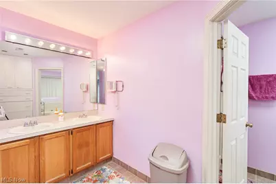 2069 Saxony Drive, Akron, OH 44313 - Photo 15