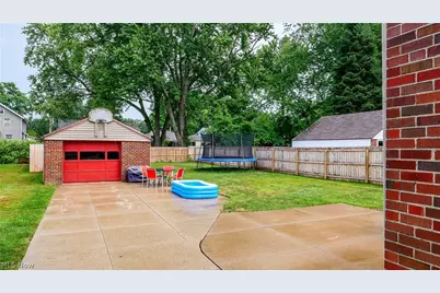 61 Hawk Avenue, Akron, OH 44312 - Photo 11