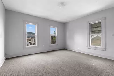 319 N 7th Street, Martins Ferry, OH 43935 - Photo 13