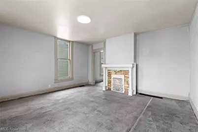319 N 7th Street, Martins Ferry, OH 43935 - Photo 5