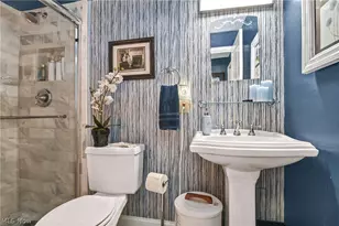 12900 Lake Ave, Oakwood, OH 44107 - Photo 25