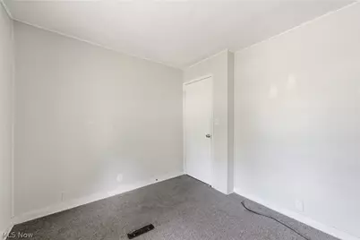 5838 Portage Avenue, Loveland, OH 44127 - Photo 17