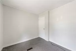 5838 Portage Ave, Loveland, OH 44127 - Photo 17
