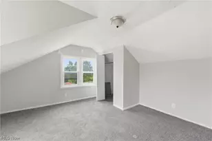 5838 Portage Ave, Loveland, OH 44127 - Photo 27