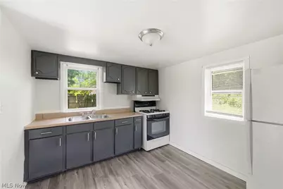 5838 Portage Avenue, Loveland, OH 44127 - Photo 19