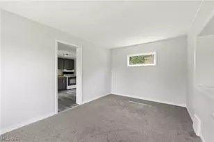 5838 Portage Ave, Loveland, OH 44127 - Photo 15