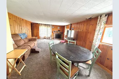 211 Yoder Avenue NE, Sugarcreek, OH 44681 - Photo 19