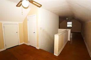 556 Royal Ave, Akron, OH 44303 - Photo 17