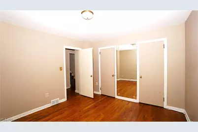 556 Royal Avenue, Akron, OH 44303 - Photo 39