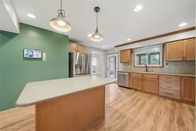 7445 Market Avenue N, Canton, OH 44721 - Photo 3
