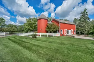 1715 Jonathans, Grandview Heights, OH 44147 - Photo 39