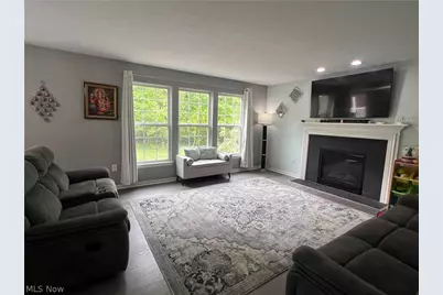 10523 Herrington Drive, Aurora, OH 44202 - Photo 5
