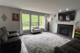 10523 Herrington Drive, Aurora, OH 44202 - Photo 5