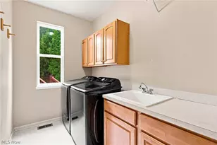 465 Wilmington Dr, Grandview Heights, OH 44147 - Photo 25