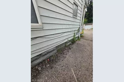 6811 Worley Avenue, Loveland, OH 44105 - Photo 5