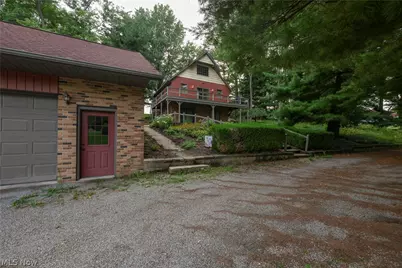 962 Shane Drive SW, Sugarcreek, OH 44681 - Photo 3