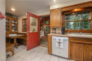 962 Shane Dr SW, Sugarcreek, OH 44681 - Photo 21