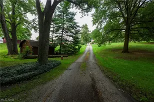 962 Shane Dr SW, Sugarcreek, OH 44681 - Photo 15