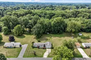 202 Roosevelt Dr, Geneva, OH 44041 - Photo 33
