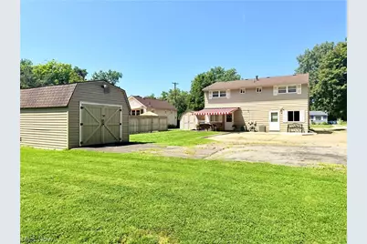 1521-1523 Missouri Avenue, Lorain, OH 44052 - Photo 9