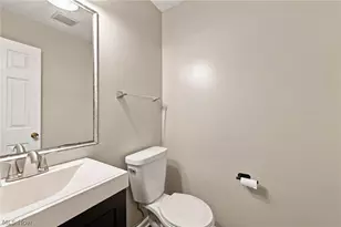 841 Overlook Ridge Dr, Loveland, OH 44109 - Photo 11