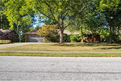 37523 Arlington Drive, Willoughby, OH 44094 - Photo 1
